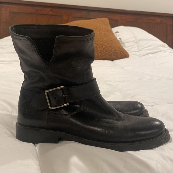Frye black boots size 7.5 - Picture 3 of 6